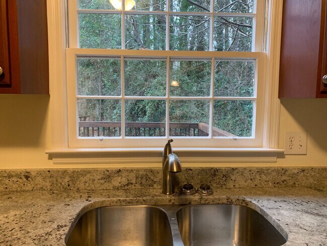 Photo - 4 BR 3 BATH in Cedar Creek!