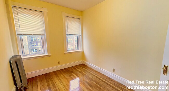 Photo - 120 Peterborough St Unit 11