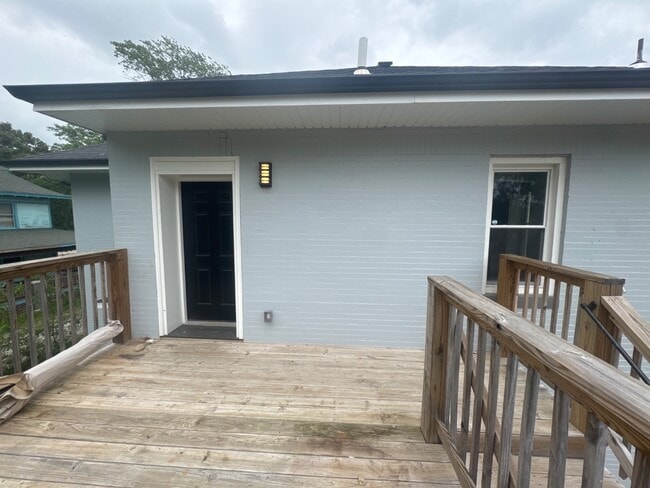 Photo - 453 S Main Ave