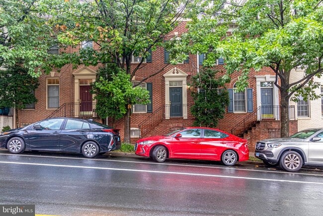 Photo - 1323 N Barton St