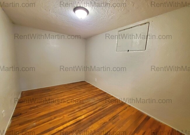 Photo - 9 N Frederick Ave Unit Apt 2