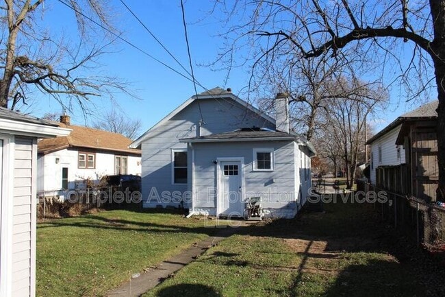 Photo - 6752 Woodmar Ave