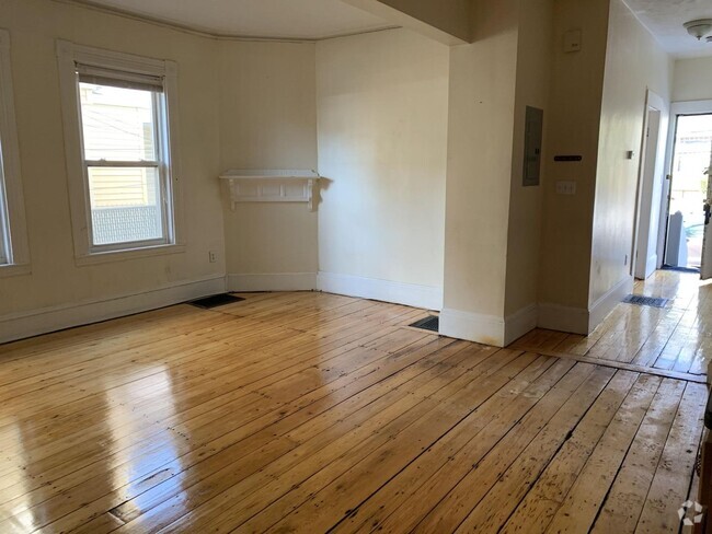 Building Photo - Allston 3-bed SEP25 Rental