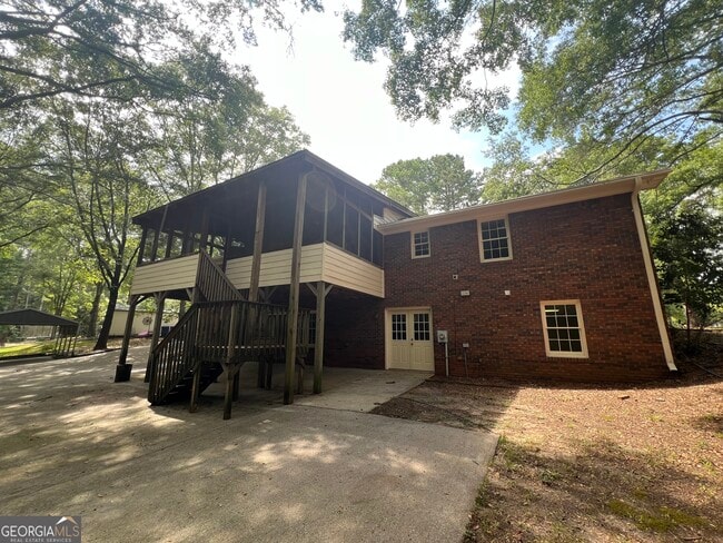 Photo - 222 Lacey Ln