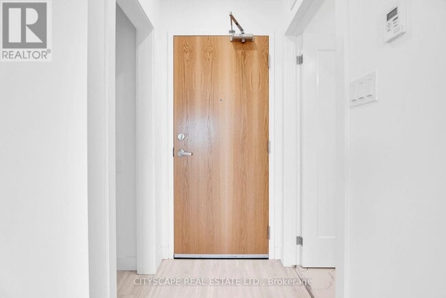 Photo - 408 Dundas St S Unit 408