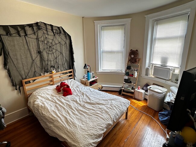 Photo - 1682 Commonwealth Ave Unit 2