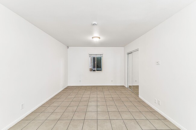 Photo - 67 Alamitos Ave Unit 04