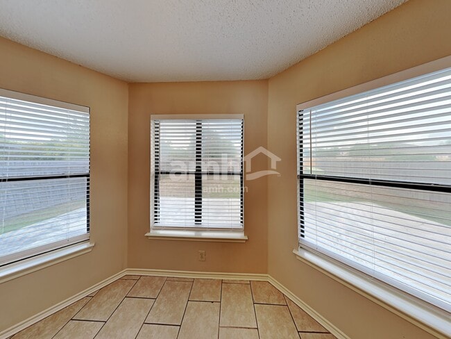 Photo - 11234 Berkley Sq