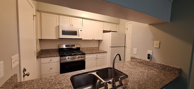 Photo - 324 Cross Wind Dr Unit D