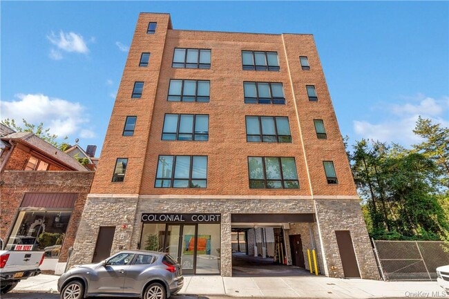 Building Photo - 8 Boulevard W Unit Penthouse 1