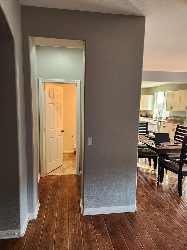 Photo - 1052 Crows Nest Ct