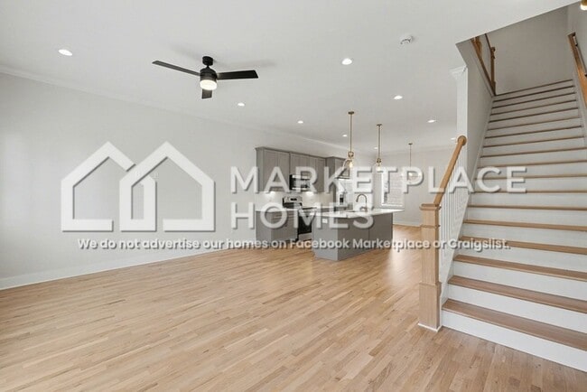 Photo - 972 Dozier Pl