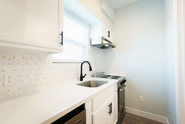 Photo - 11937 Avon Way