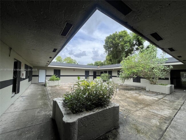 Photo - 7160 NW 14th Pl Unit 1