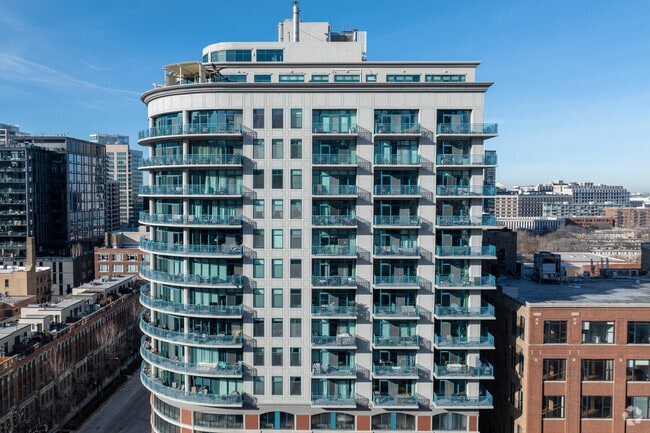 Alternate - 340 W Superior St