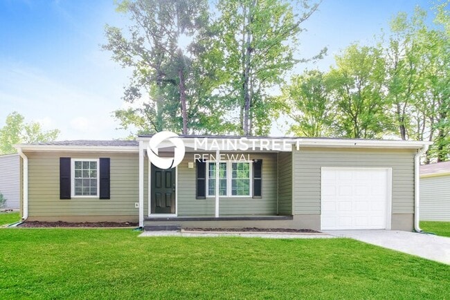 3 Bedroom Pet-Friendly Home in CHARLOTTE, NC with Main Street Renewal