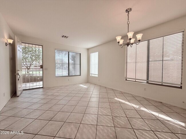 Photo - 3530 E Park Ave
