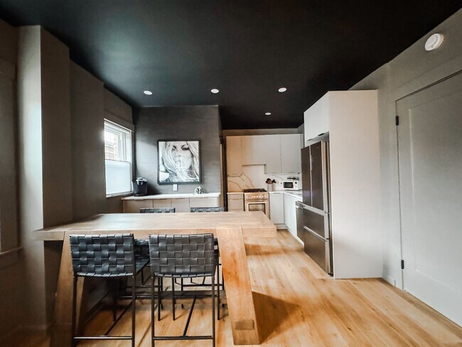 Photo - 272-278-278 Winton Rd N Unit 274 North Winton Road Apt. 5