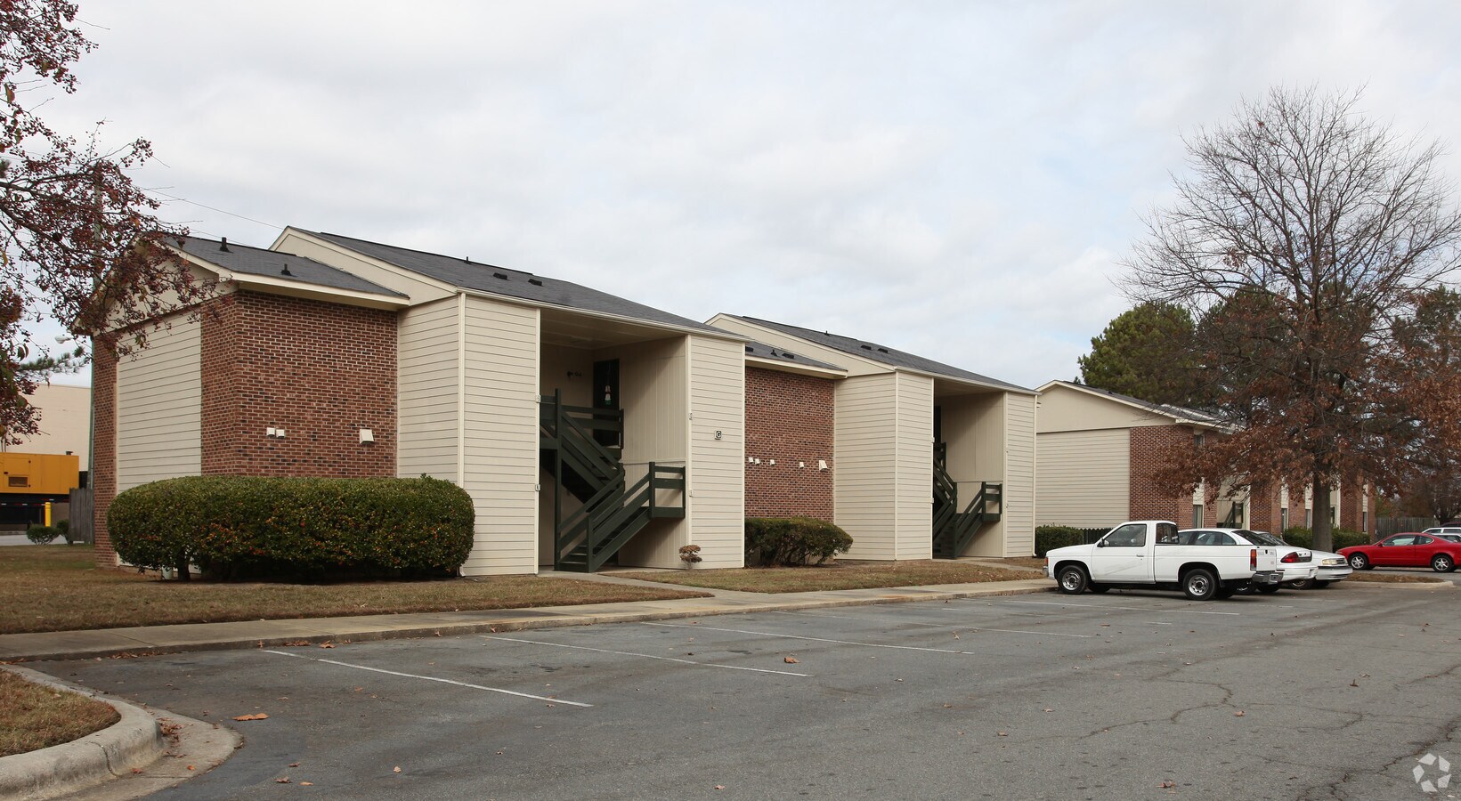 Photo - Clayton Manor