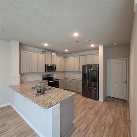 1215 Goliad Dr