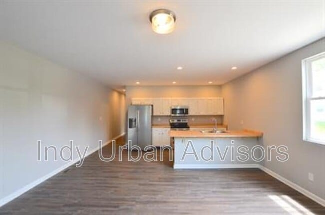 Photo - 3501 N Illinois St Unit 4