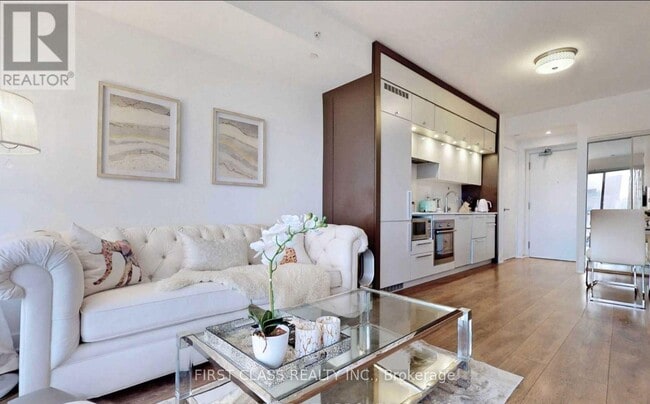 Photo - 15 Grenville St Unit 4202