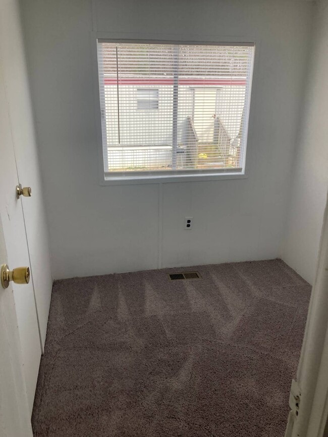 Photo - 106 Pecan Grove Cir