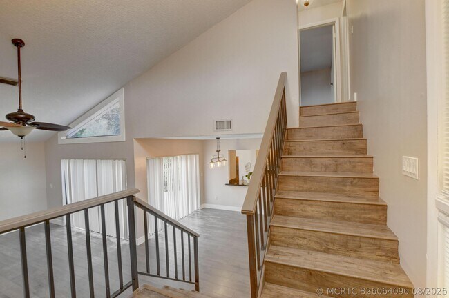 Photo - 6165 Belleza Ln