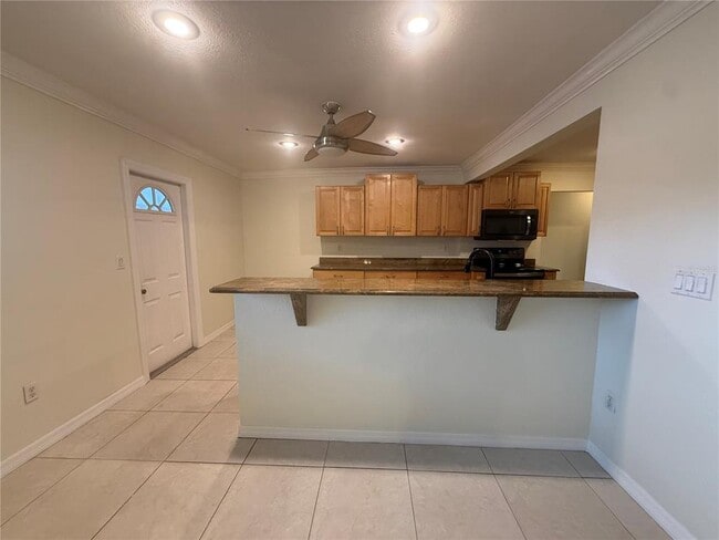 Photo - 440 W Tarpon Blvd NW