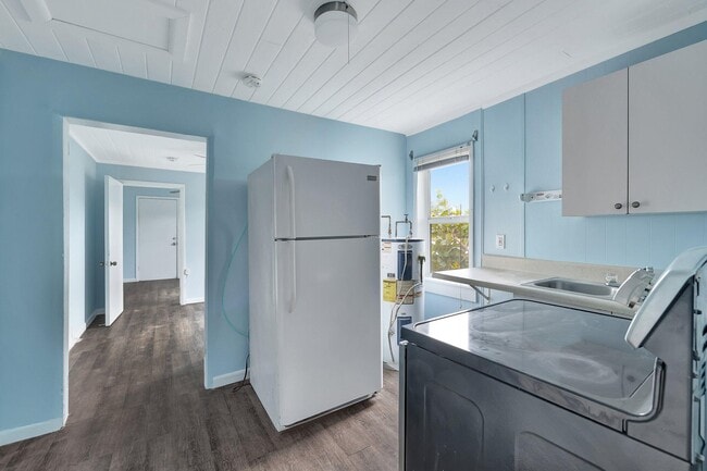 Photo - 922 SE Bayou Ave