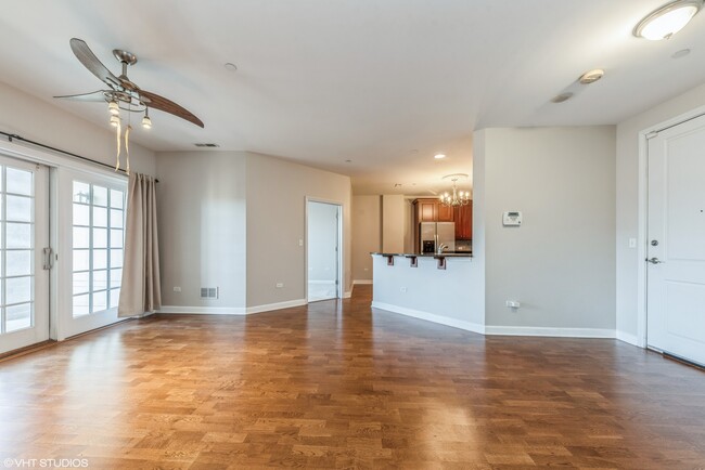 Photo - 50 N Plum Grove Rd Unit 501E