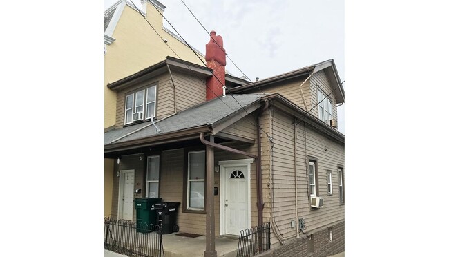 Photo - 2831-2833 Glendora Avenue Unidad 2833-02