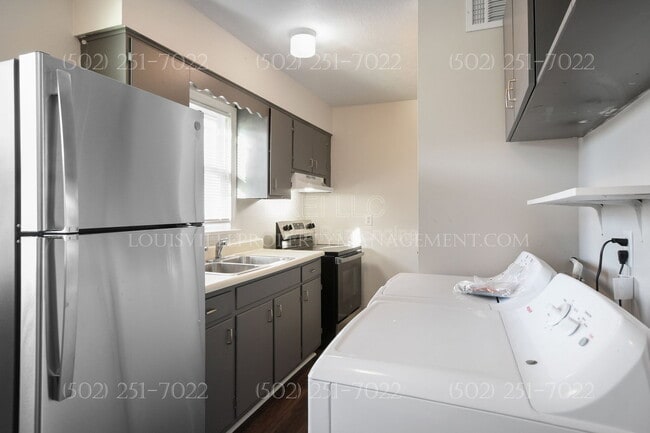 Photo - 5112 Valiant Dr Unit 1