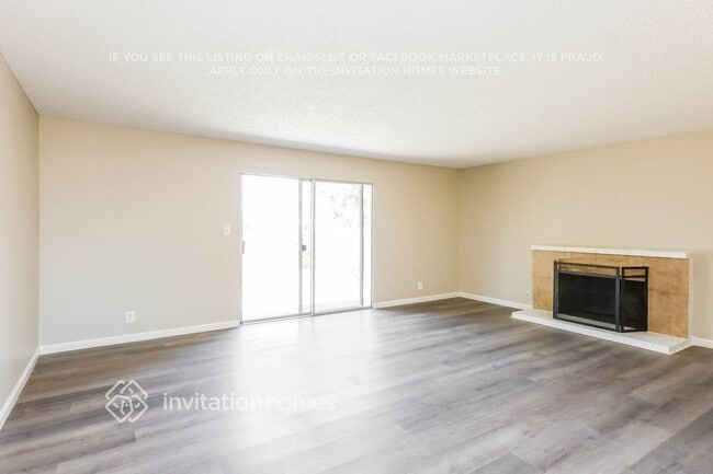 Photo - 525 Falcon Dr