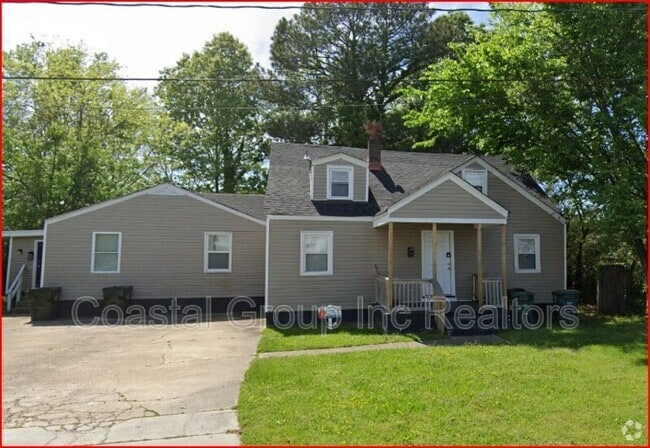 Building Photo - 1551 Spruce St Rental