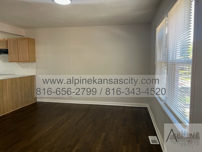 Photo - Section 8 OK! Garage!