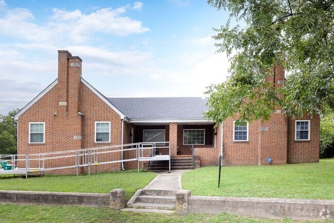 Building Photo - 103/105 Indiana Ln Unit 105 Rental