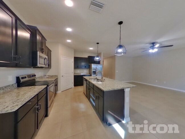 17719 Garsalaso Cir
