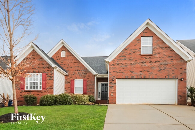 Photo - 109 Planters Dr