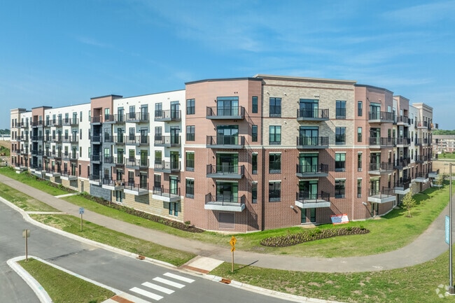 Building Photo - The Juniper