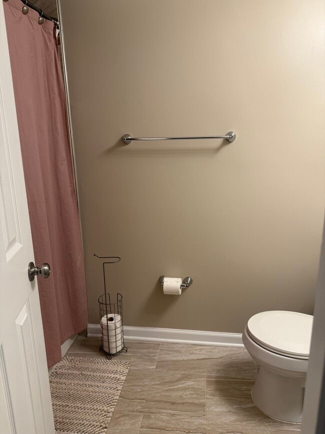 Photo - 3732 Monmouth Pl