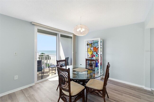 17408 Gulf Blvd Unit 403