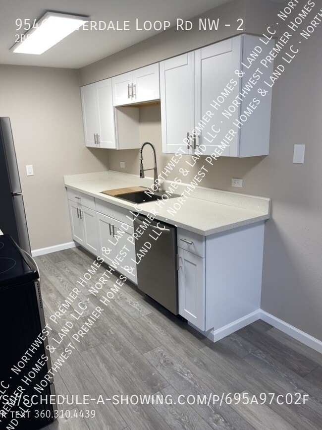 Photo - 9546 Silverdale Loop Rd NW Unidad 2