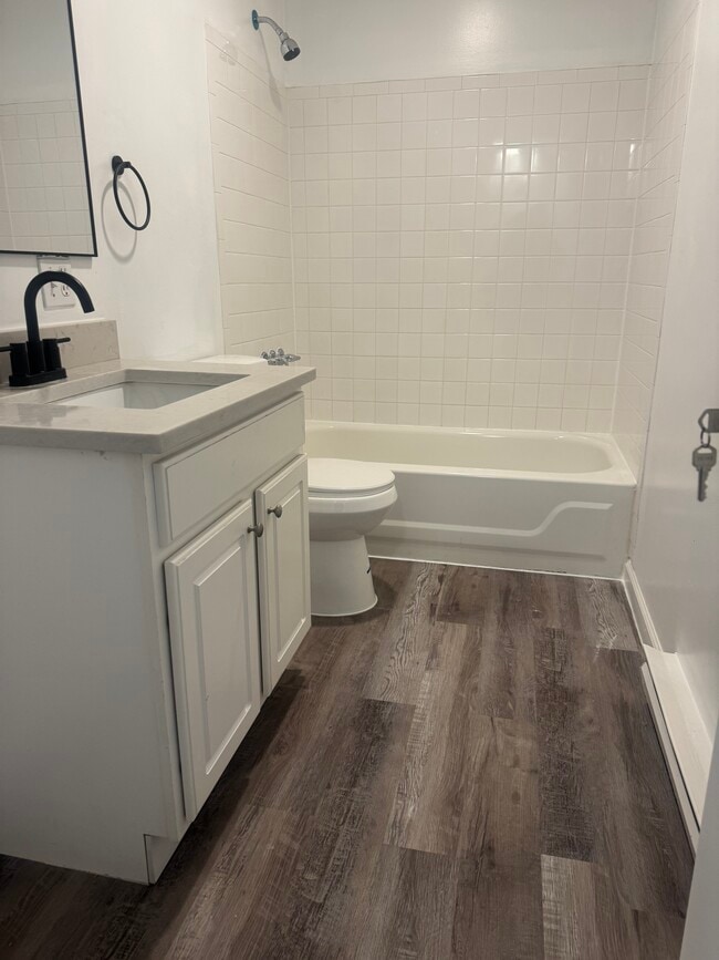 Photo - 3108 Chelsea Cv S