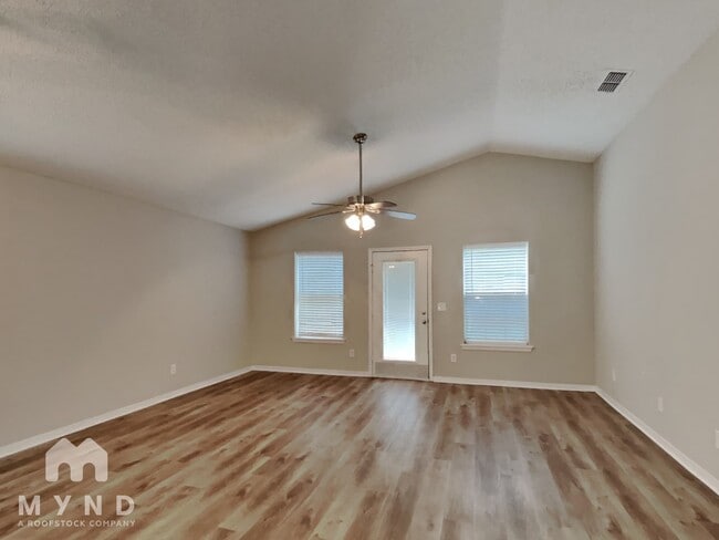 Photo - 1850 Penzance Pkwy