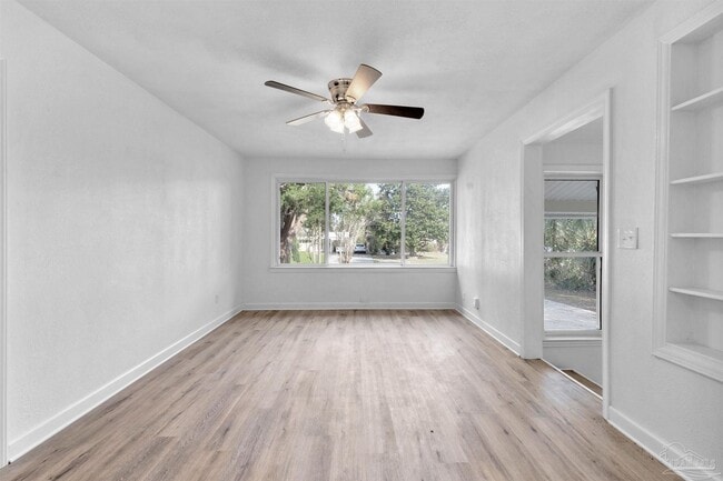 Photo - 723 Lakewood Rd