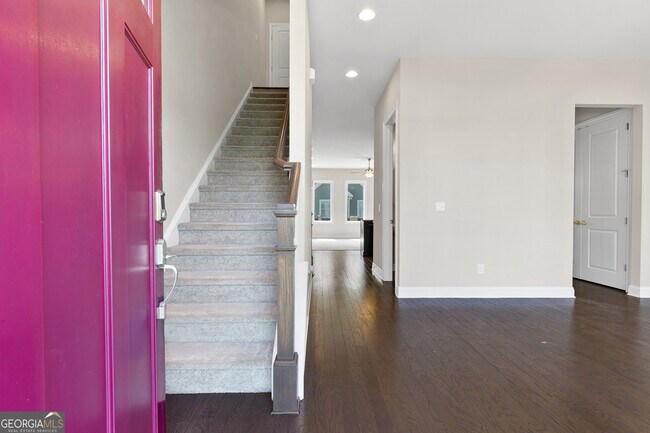 Photo - 1954 Summit Trace Cir NW