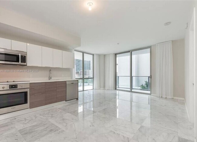Photo - 1010 SW 2nd Ave Condo Unit 603