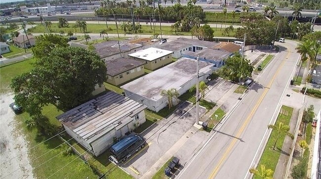 Photo - 1046 Foster Rd Unit # 1