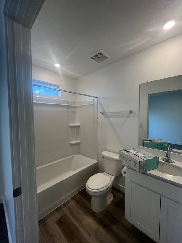 Photo - 1135 W 440 S